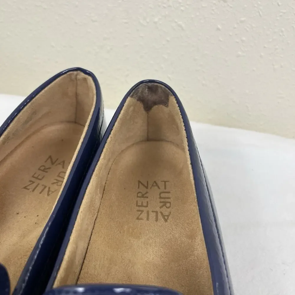 NATURALIZER Emmal Lug Sole Chain Faux Patent Leather Loafers Size 9 Haven Blue